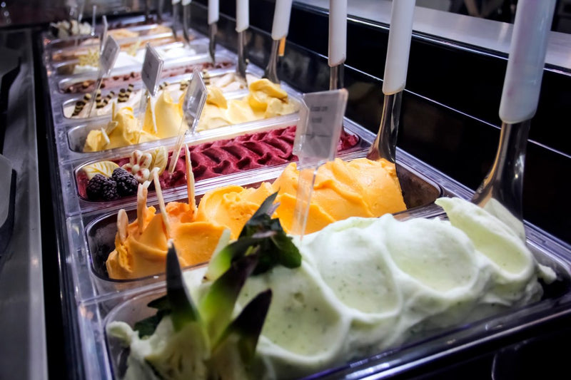 How to increase sales using an ice cream showcase?