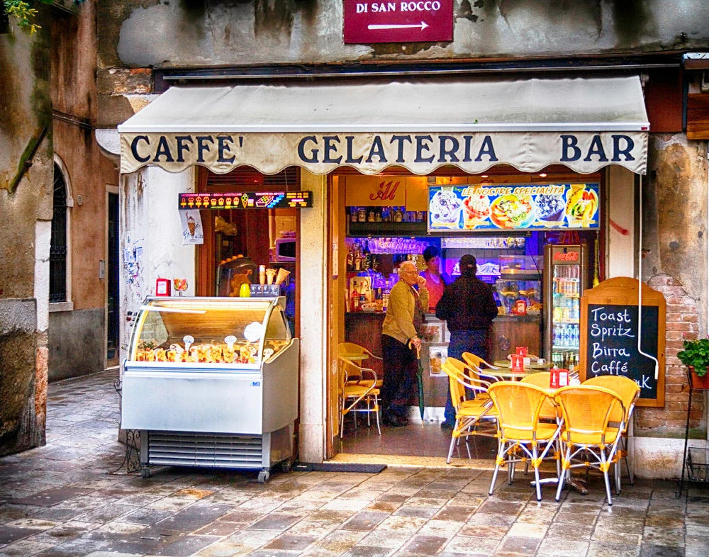 Gelateria: how to start a production of handmade gelatos.