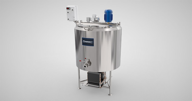 Maturation tank for ice cream syrup